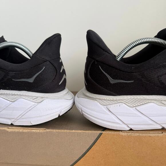 Hoka Arahi 6 Black/Grey/White Men Running Sneakers - SZ M 8.5 D- W 10 main image 8